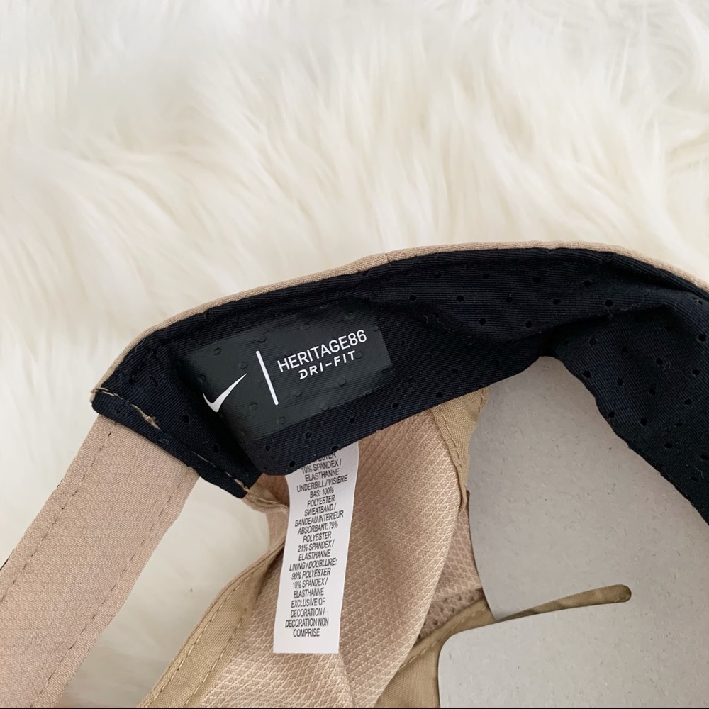 ✔️ NIKE Dri Fit Hat Heritage 86 SnapBack Cap NWT - Picture 8 of 9